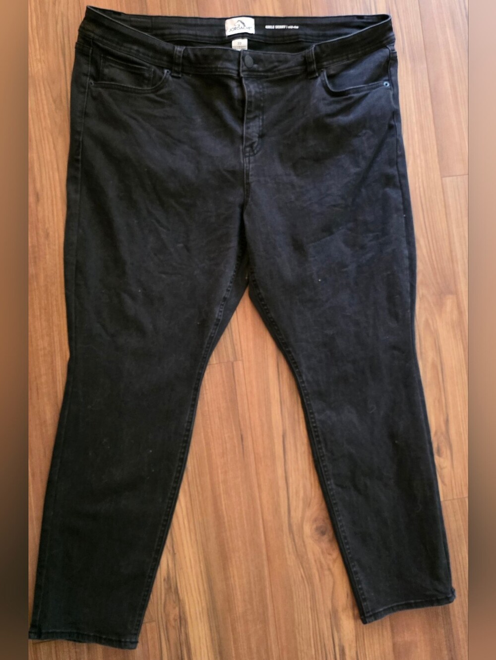 Jordache Women’s Skinny Jeans - Black